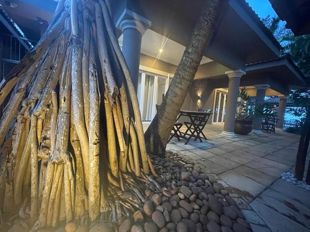 Illovo Beach House Amanzimtoti Exterior foto